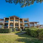 Appartamento L'esquinade - F2 105 By Interhome *