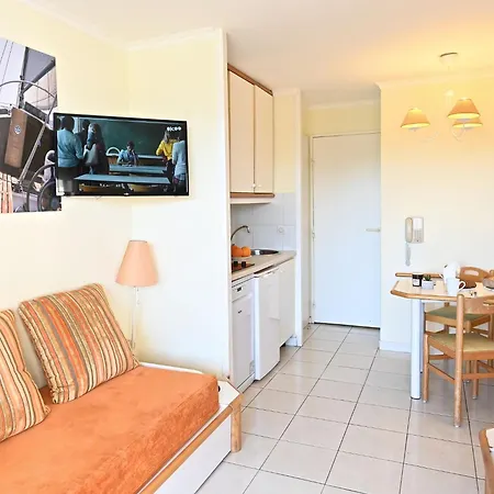 Apartman L'esquinade - F2 105 By Interhome Saint-Raphaël