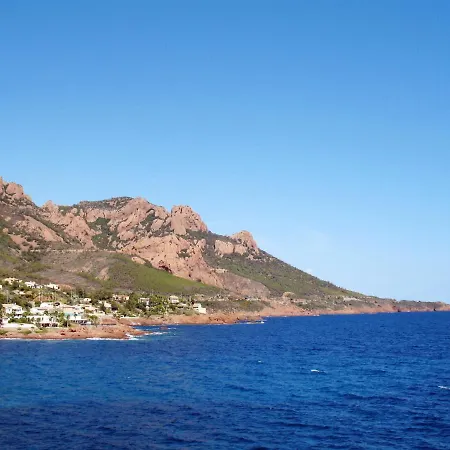 Apartment Village Cap Esterel - L'esquinade-62 By Interhome *