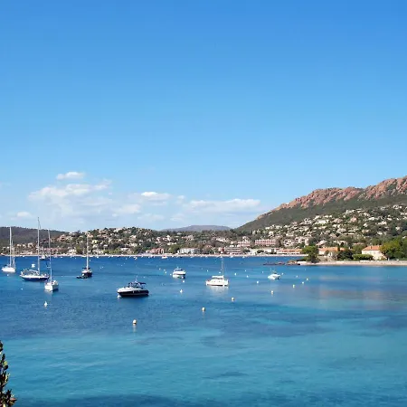 Apartment Village Cap Esterel - L'esquinade-62 By Interhome