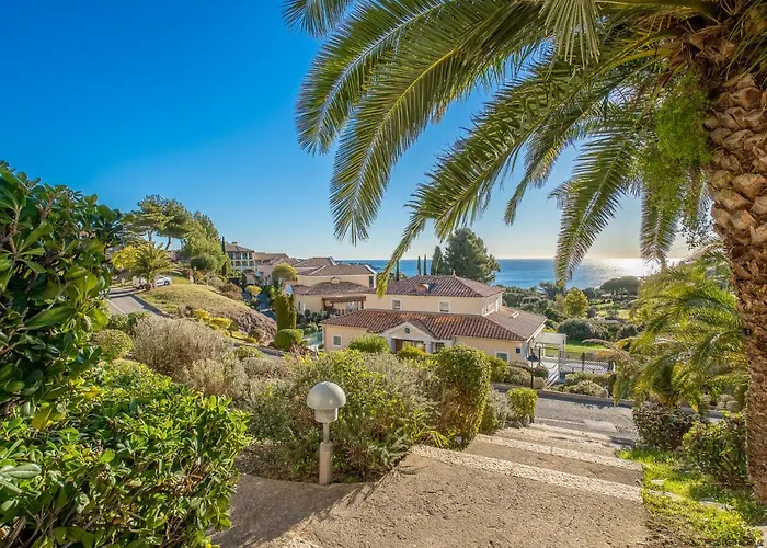 Lägenhet L'esquinade - F2 105 By Interhome