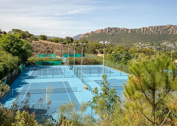 Apartment L'esquinade - F2 105 By Interhome