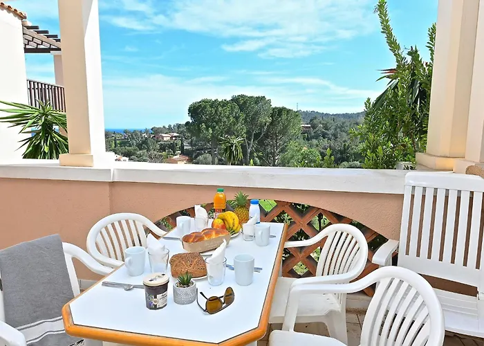 L'esquinade - F2 105 By Interhome Apartment Saint-Raphaël